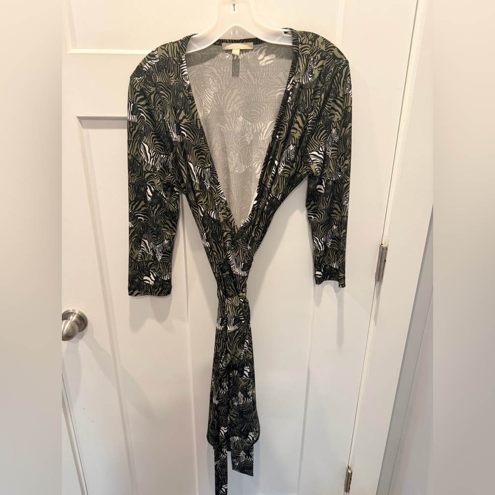 Banana Republic Wrap Dress Womens Small Zebra Print Olive Black 3/4 Sleeve